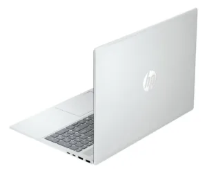 Vista trasera y lateral de la laptop HP con acabado plateado y puertos de conexión