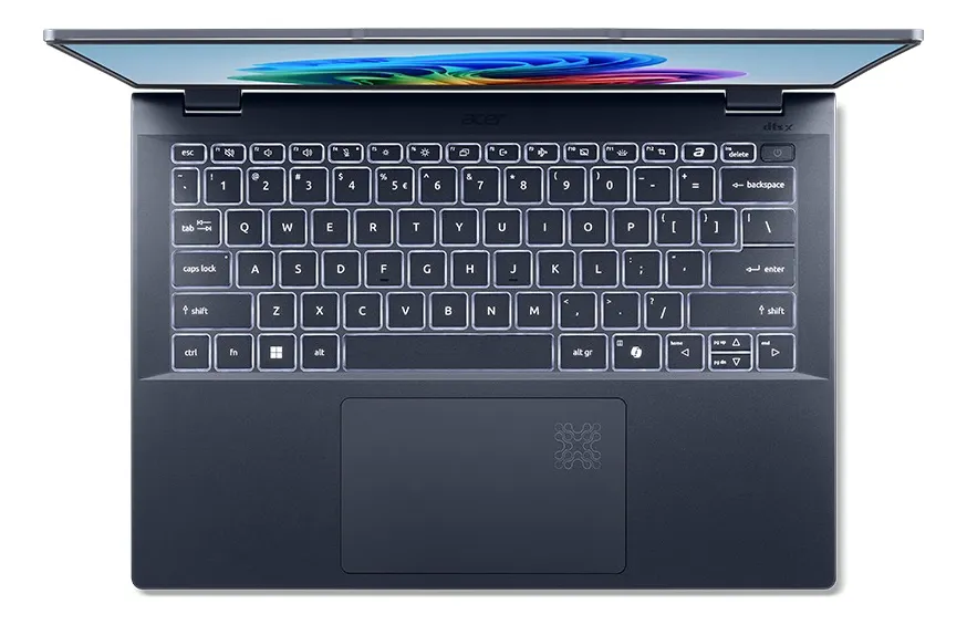 Vista superior de laptop Acer Vista cenital del teclado retroiluminado y panel táctil de una computadora portátil Acer.