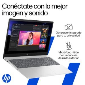 Laptop HP mostrando software de cámara y detalles sobre privacidad y micrófono integrado.